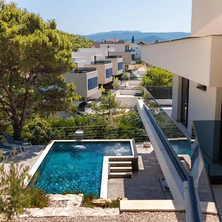 Hedona Villa *