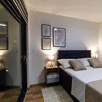 Hedona Villa