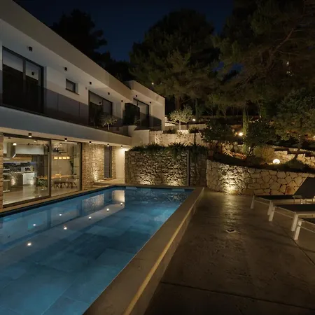 Hedona Villa *
